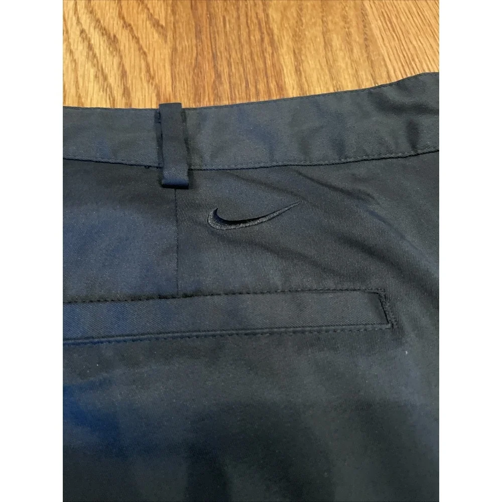 Nike Golf Men's Standard Fit Flat Front Dri Fit Pants Black‎ Size 38x32